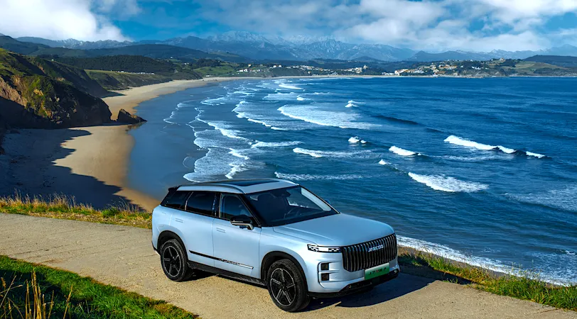 Berikut 5 Manfaat Berlibur dengan Mobil PHEV