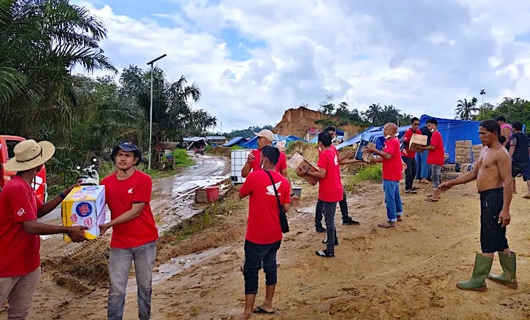 AHM Beri Service Motor Gratis dan Bangun Sarana Air Bersih untuk Korban Bencana di Sumatera