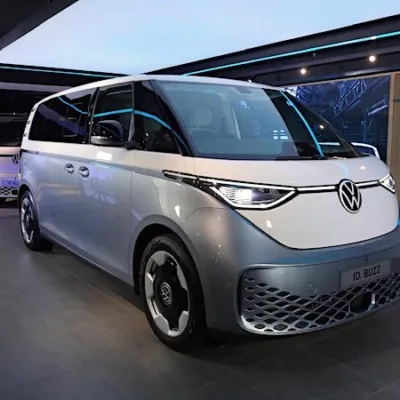 Volkswagen Luncurkan ID. Buzz BOZZ White Signature Edition