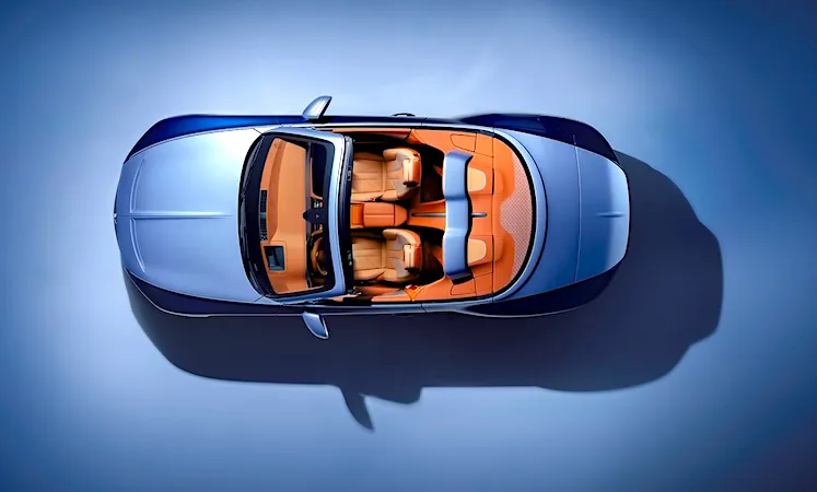 Bentley Batur Convertible #4, Mahakarya Mulliner dengan Sentuhan Platinum