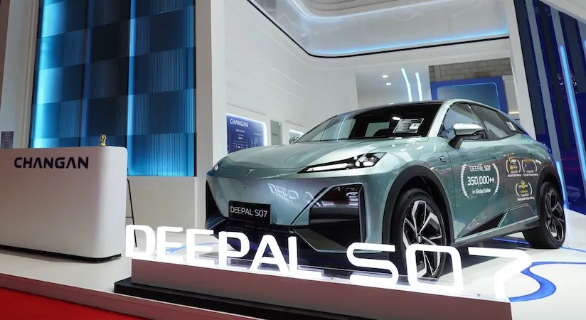 Kupas Teknologi Changan Deepal S07 di IIMS 2026: AR-HUD 55 Inci, ADAS 19 Fitur, Harga Rp599 Juta