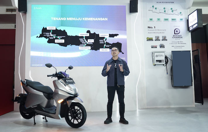 Motor Listrik Siap Mudik? ALVA Siapkan 180 Konektor Boost Charging + Road Assistance 24 Jam di IIMS 2026