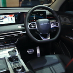 JETOUR X70 Plus Tampil di IIMS 2026,  SUV Keluarga dengan Spesifikasi Premium dan Fitur Lengkap