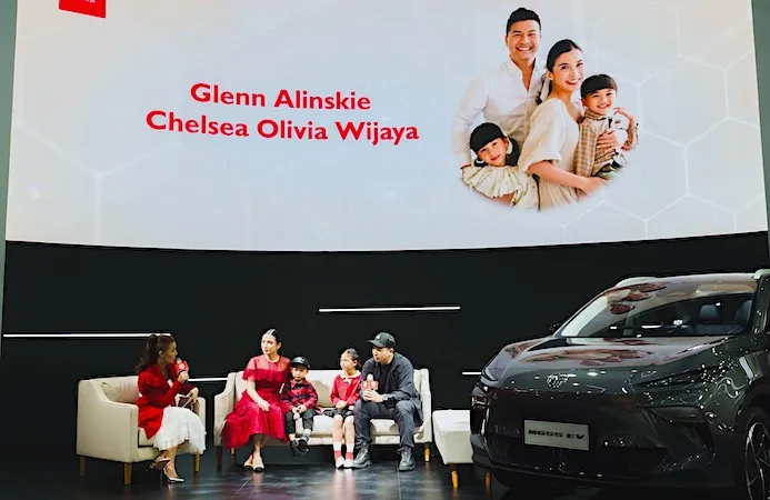 Talk Show MG di IIMS 2026: Glenn & Chelsea Ungkap Pengalaman Pertama Coba MGS5 EV