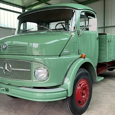 Mercedes-Benz Trucks Merayakan “130 Years Trucks” Melalui Rekonstruksi Truk Pertama di Dunia