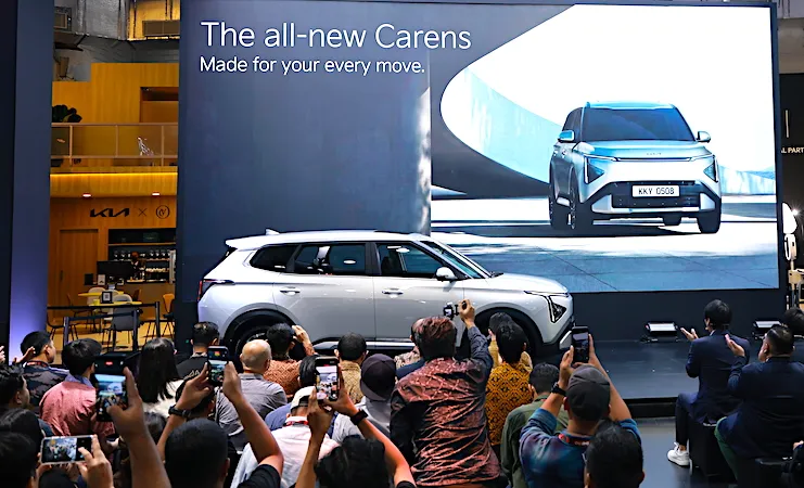 Kia Luncurkan The All New Carens di IIMS 2026, Interpretasi Baru MPV Keluarga Modern