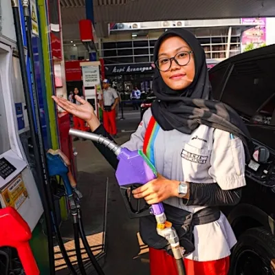 Pertamina Patra Niaga Manjakan Konsumen dengan Promo Rutin Pertamax Green 95 dan Pengisian Kendaraan Listrik di SPKLU  Setiap Rabu