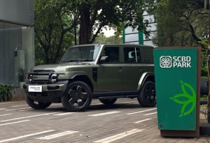 Test Drive iCAR V23 di SCBD Park Jakarta Bersama Andalan Group