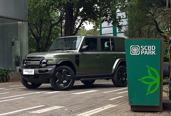 Test Drive iCAR V23 di SCBD Park Jakarta Bersama Andalan Group
