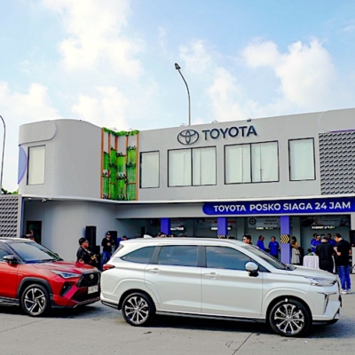 Toyota Posko Siaga dan Toyota Bengkel Siaga Selalu Menemani Perjalanan Libur dan Mudik Penuh Kebersamaan