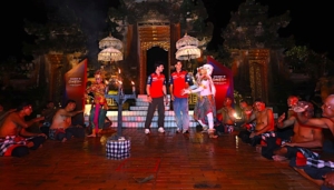 Disambut Tari Kecak, Pebalap Honda di MotoGP Lanjut Kopdar Bareng Bikers Bali