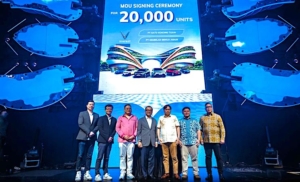 VinFast Tandatangani Dua MoU untuk Memasok 20.000 Kendaraan Listrik Kepada Mitra Transportasi di Indonesia