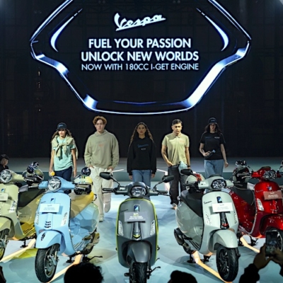 Vespa Perkenalkan Vespa Primavera dan Vespa Sprint 180cc Terbaru