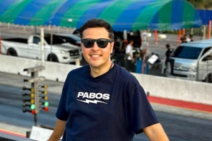 5 Tips Berkendara Hemat BBM ala Pembalap Rifat Sungkar