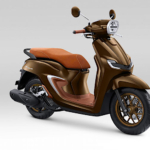 Semakin Mewah dan Retro, New Honda Stylo 160 Hadir dengan Warna Spesial Burgundy